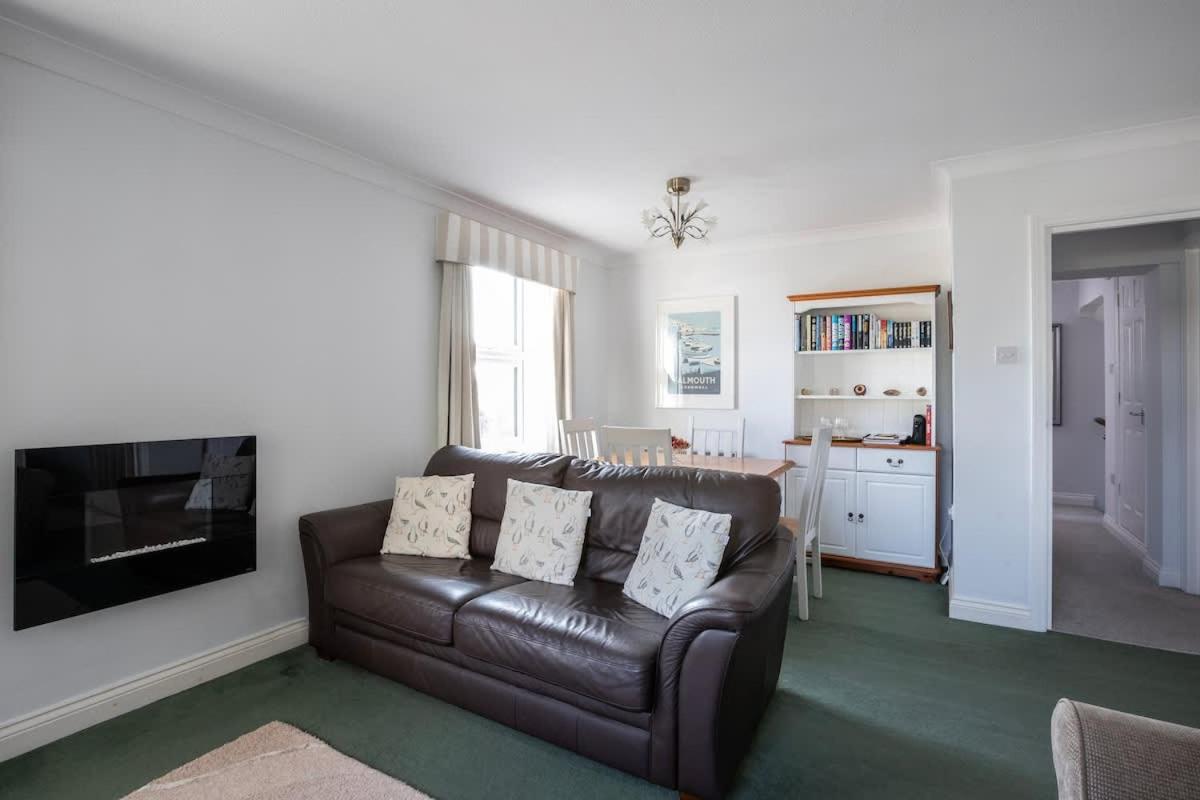 Fabulous High Street Townhouse With Stunning Views & Parking At 'Eagles Nest' Villa Falmouth Exteriör bild
