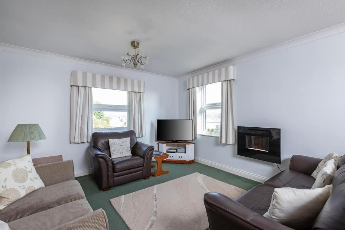 Fabulous High Street Townhouse With Stunning Views & Parking At 'Eagles Nest' Villa Falmouth Exteriör bild